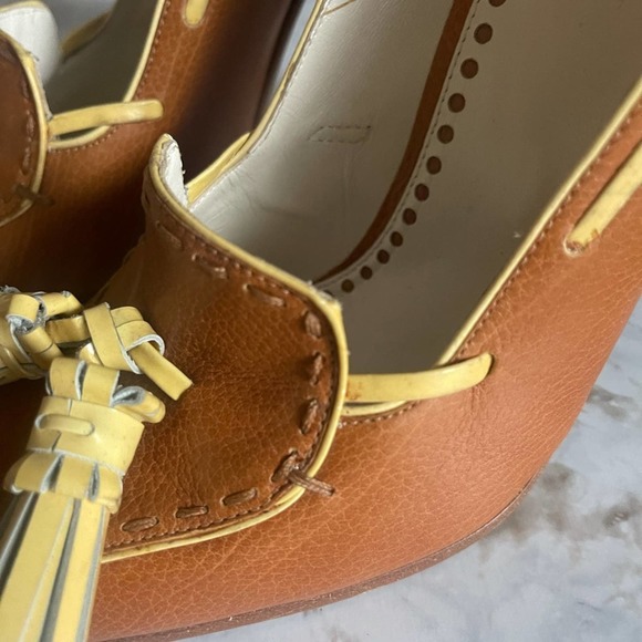 YSL Tan Heels - Picture 13 of 16